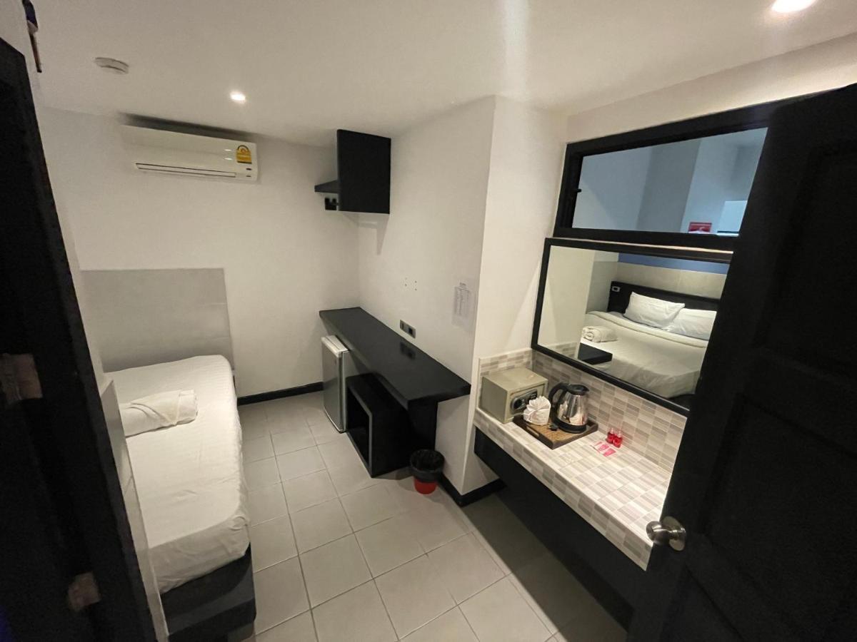 Islanda Hotel Patong Εξωτερικό φωτογραφία